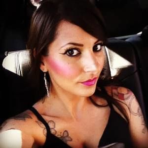 Meet your Posher, Natalie